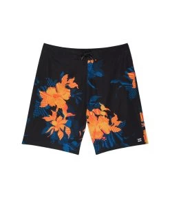 Billabong Kids Sundays Pro Boardshorts (Big Kids)
